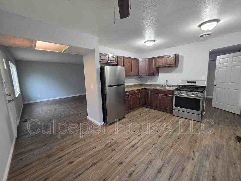 3414 Forest Grove Dr - Photo 2 of 15