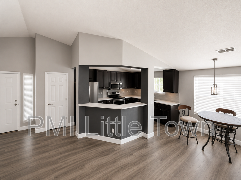 4464 Copeland Loop #204 - Photo 3 of 27