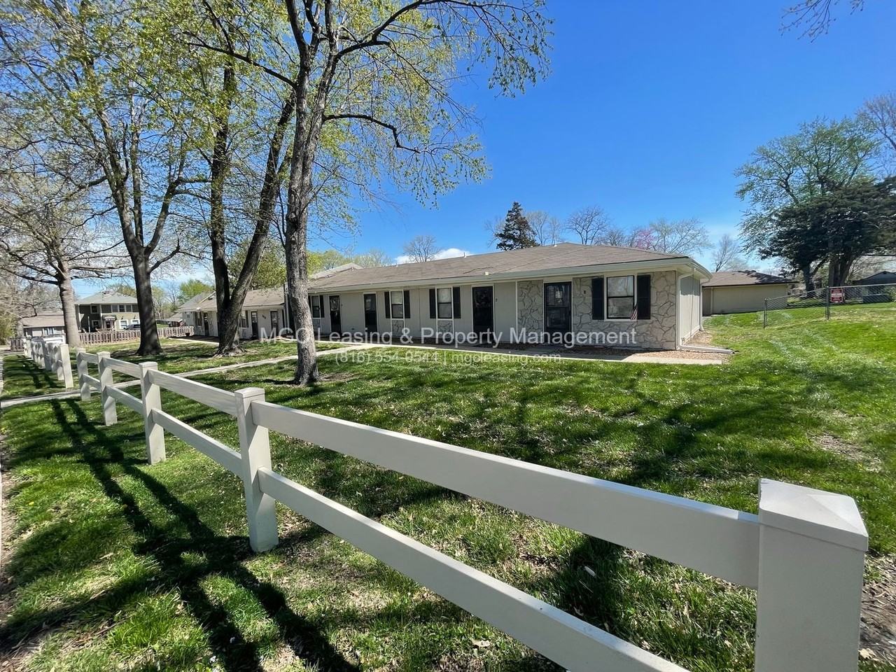 313 Se Grand Ave #1