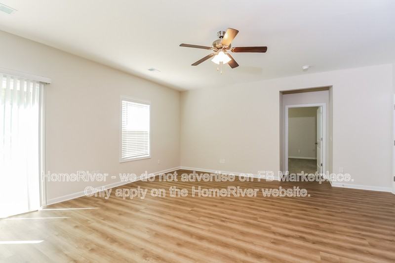 1340 Curlew Cir - Photo 2 of 21