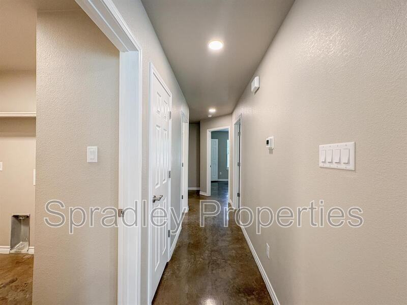 502 N 3rd St Unit B - Photo 7 of 16