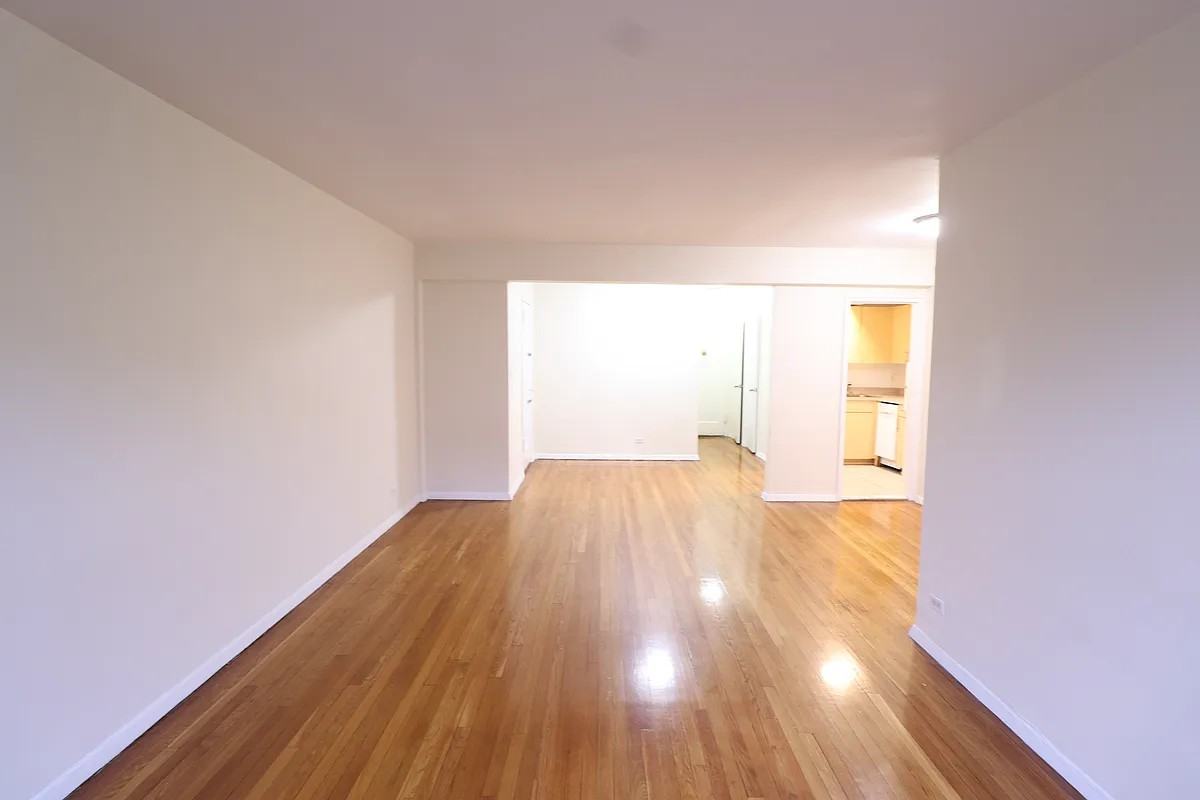 98-30 67th Avenue #5L - Photo 2 of 7