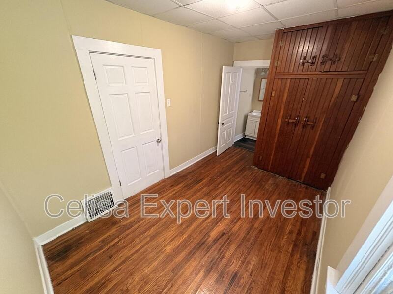 3201 Dinnen Ave - Photo 5 of 8