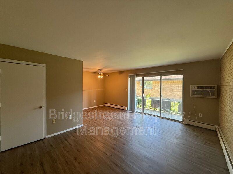401 Elder Dr #2 - Photo 2 of 9