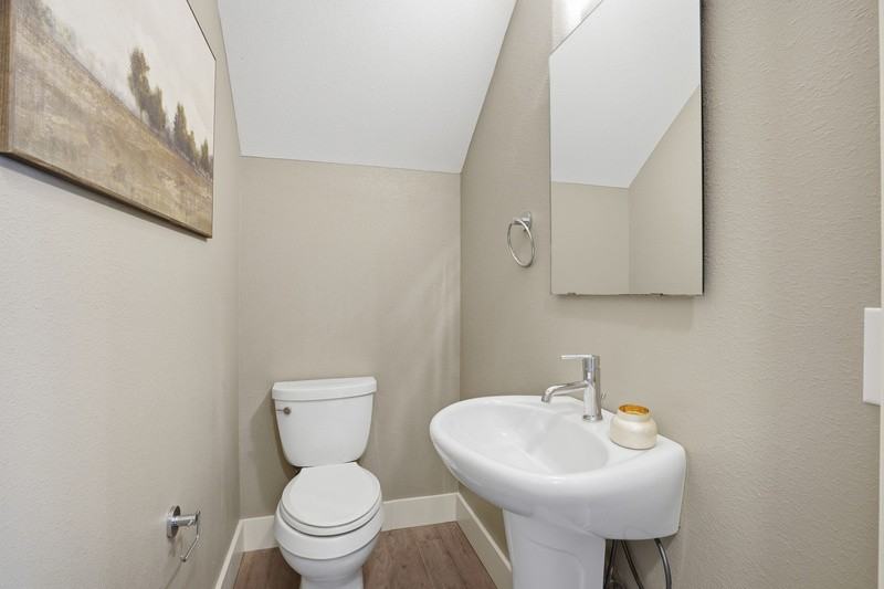 1324 May St - Photo 4 of 29