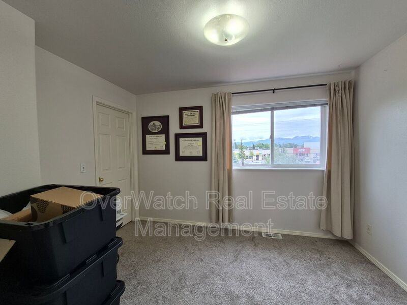 3926 Lakehurst Cir #1 - Photo 7 of 19