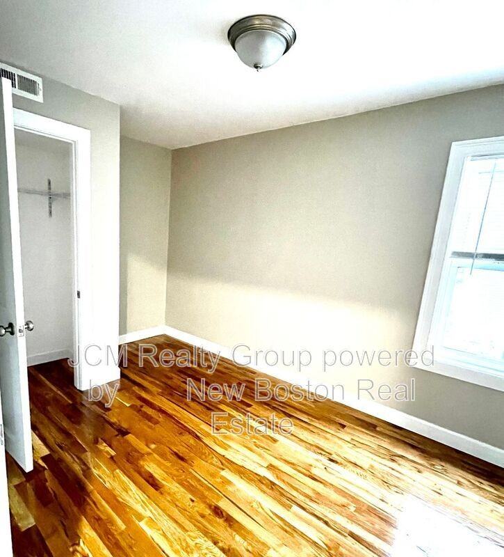 58 Laighton St #U1 - Photo 4 of 11