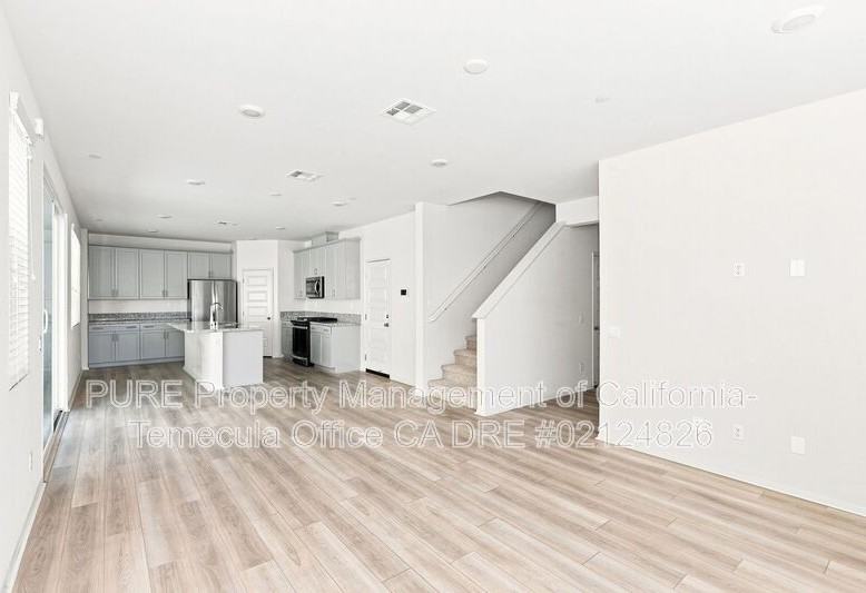28235 Ashtree St - Photo 5 of 21