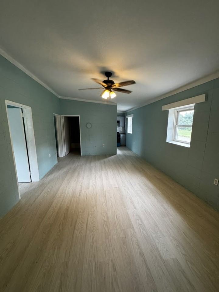 115 Norris Ct #113 - Photo 4 of 7