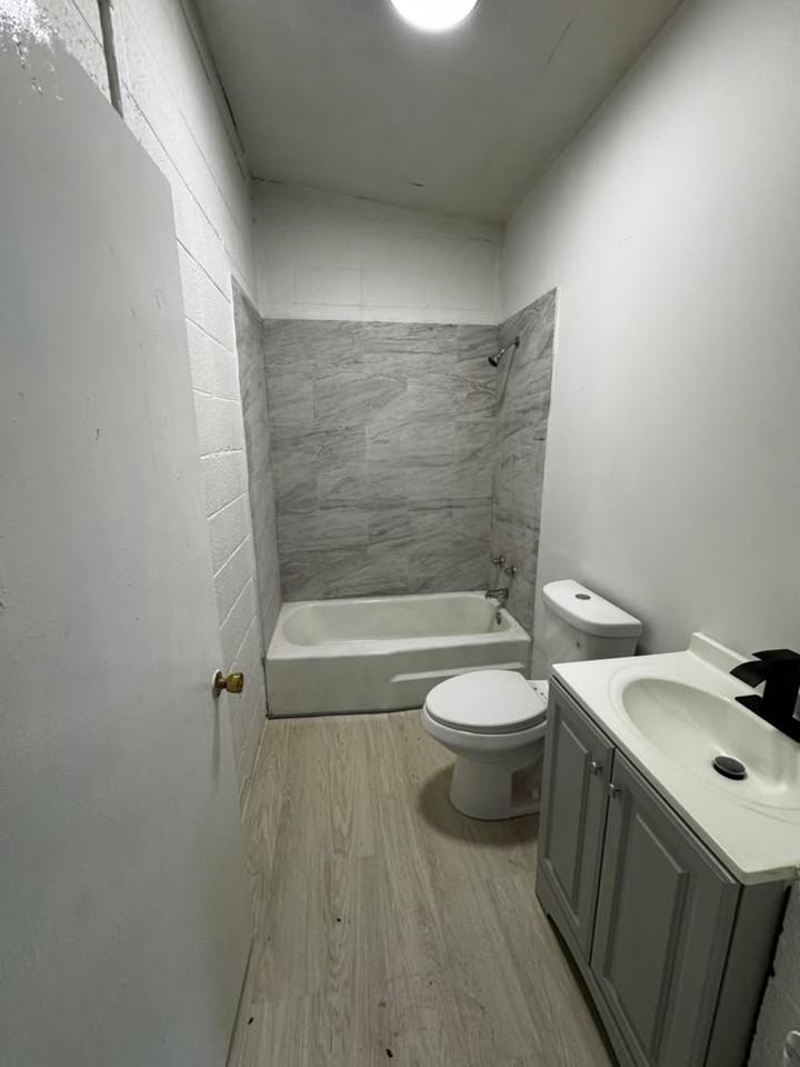 115 Norris Ct #113 - Photo 5 of 7