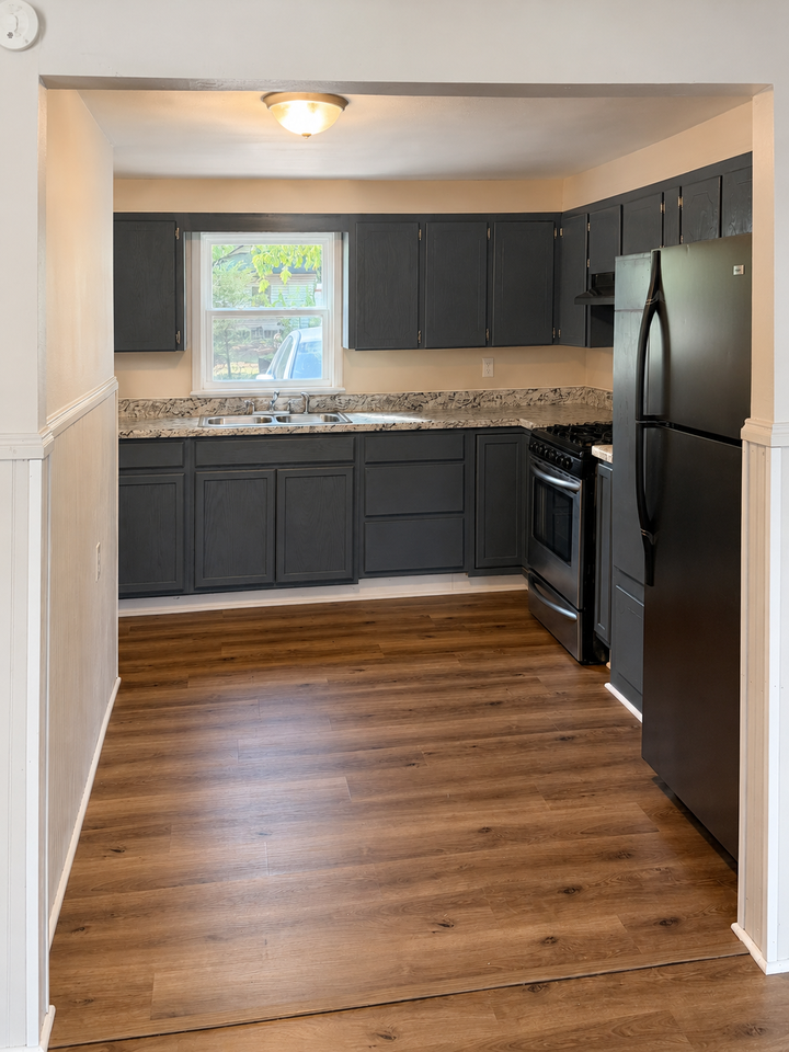 215 Se 38th St #215 - Photo 6 of 15