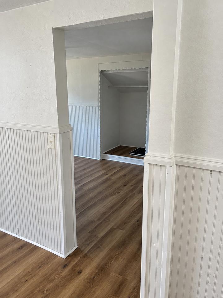 215 Se 38th St #215 - Photo 7 of 15
