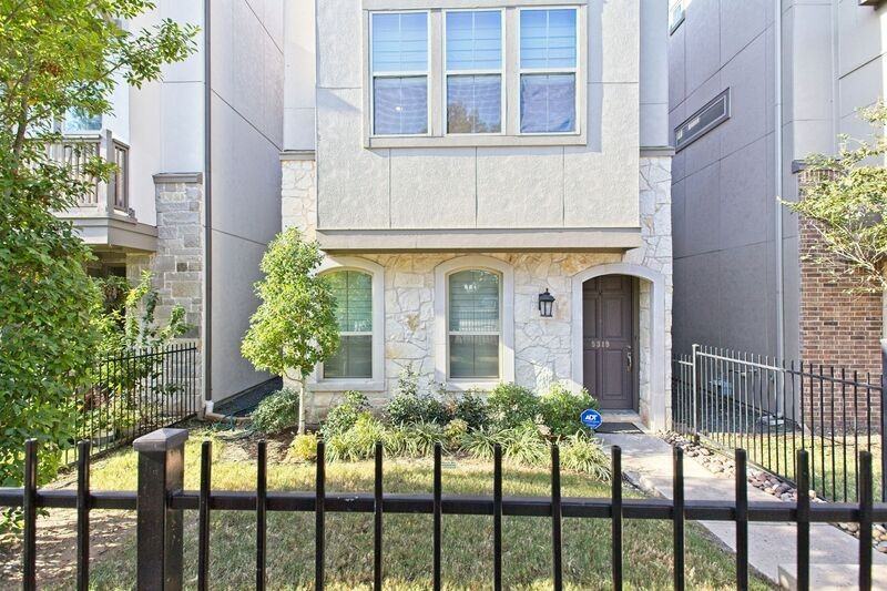 5319 Holland Ave - Photo 2 of 41