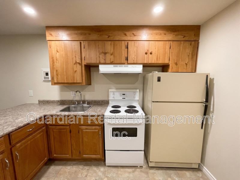 325 Albany St #3 - Photo 2 of 9