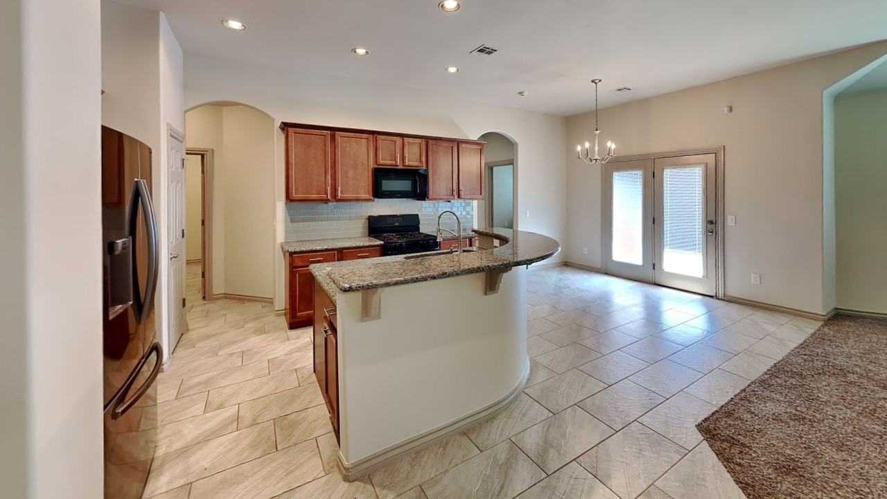 9416 Nw 91st Cir - Photo 3 of 21