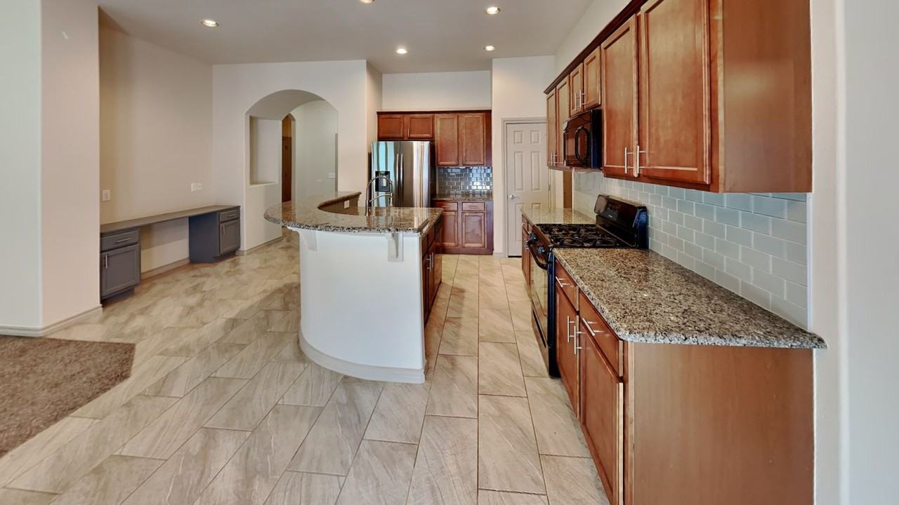 9416 Nw 91st Cir - Photo 7 of 21