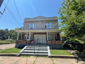 704 Baltimore St - Photo 1 of 1