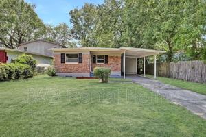 featured image of 2262 Kingston St