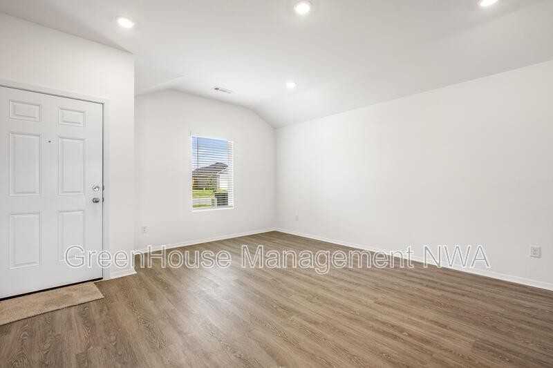 2637 E Gila Way - Photo 4 of 27