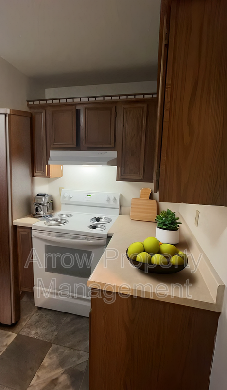 205 E Arbor Ave - Photo 2 of 5