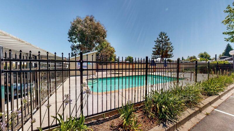 1450 E Cotati Ave #20 - Photo 5 of 21