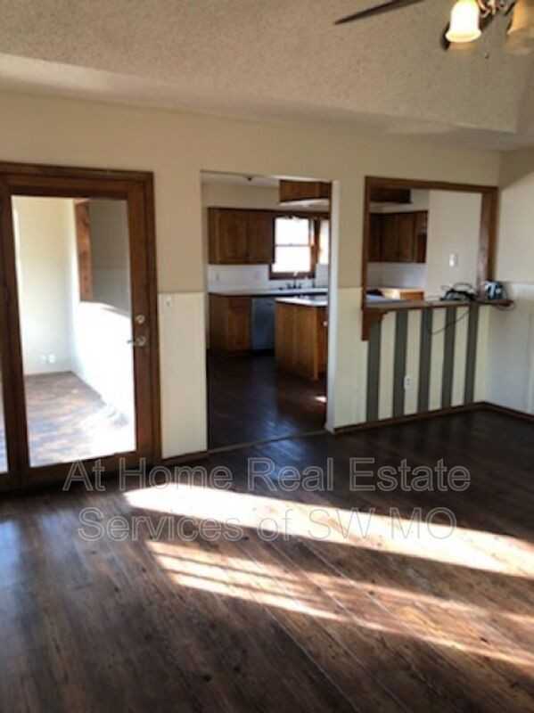 6333 W Dogwood Ct - Photo 3 of 18