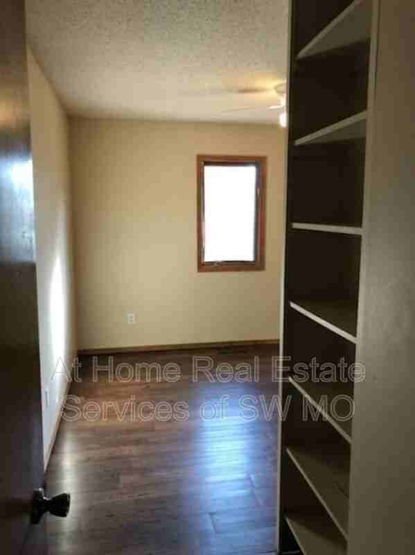 6333 W Dogwood Ct - Photo 6 of 18