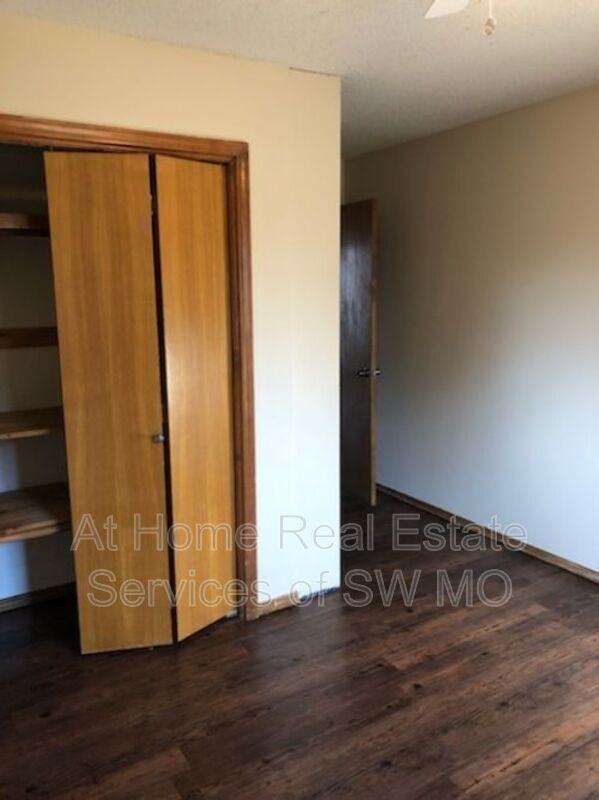 6333 W Dogwood Ct - Photo 7 of 18