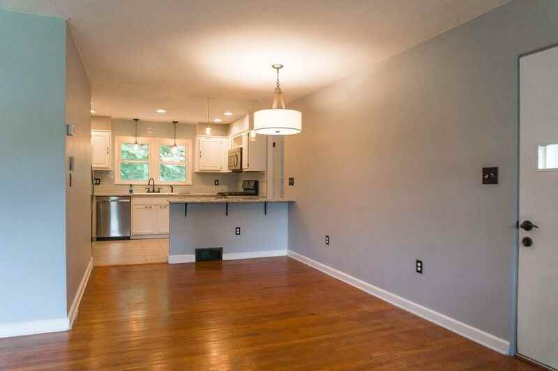 39 Reese Rd - Photo 5 of 20