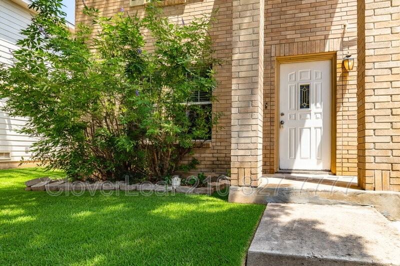 4011 Bulverde Pkwy - Photo 4 of 38
