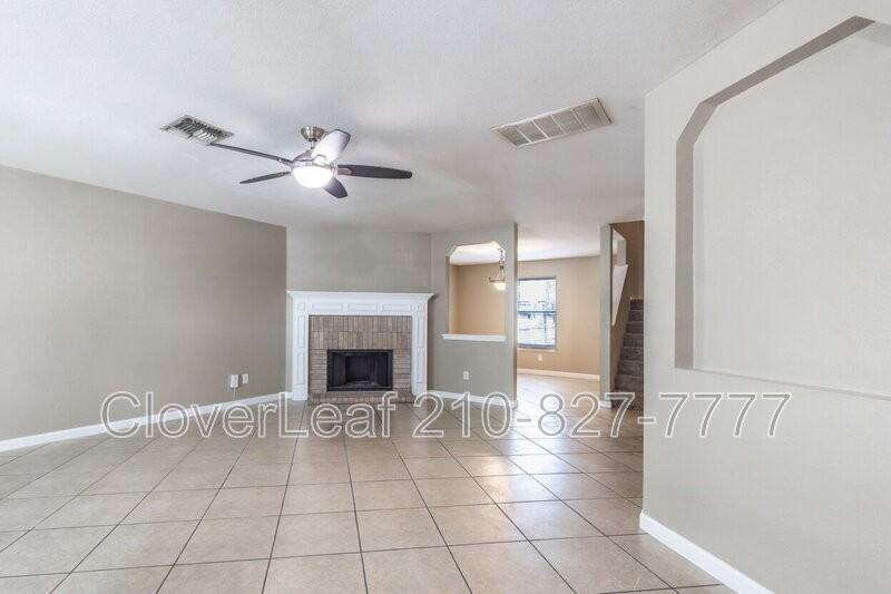 4011 Bulverde Pkwy - Photo 6 of 38