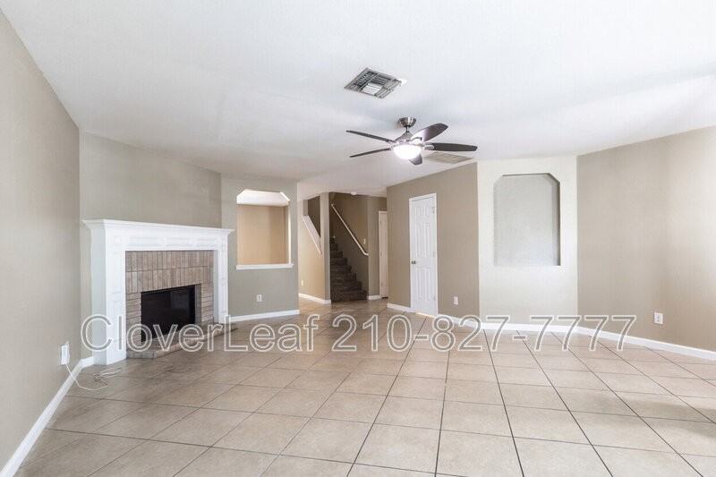4011 Bulverde Pkwy - Photo 7 of 38