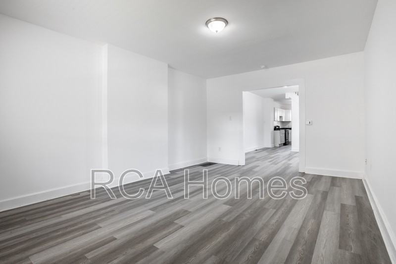 2960 N Park Ave - Photo 3 of 18