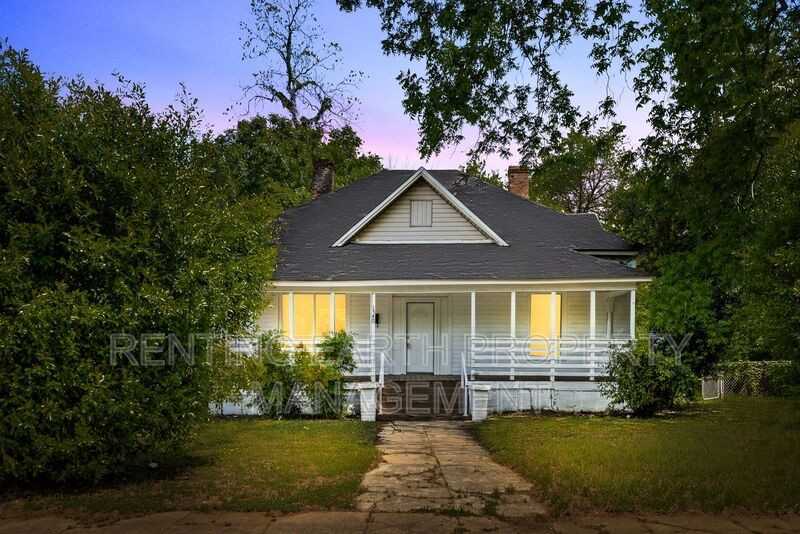 1540 Cleveland Ave Sw - Photo 2 of 20