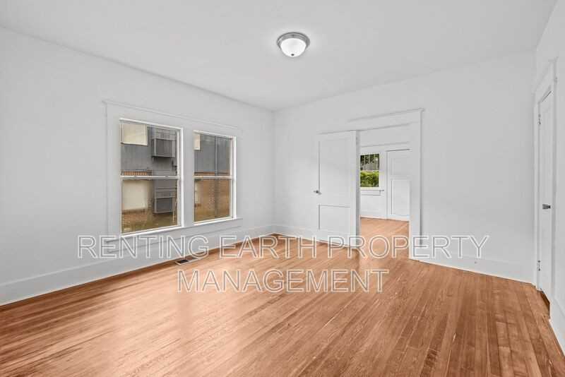 2320 Court R - Photo 6 of 20