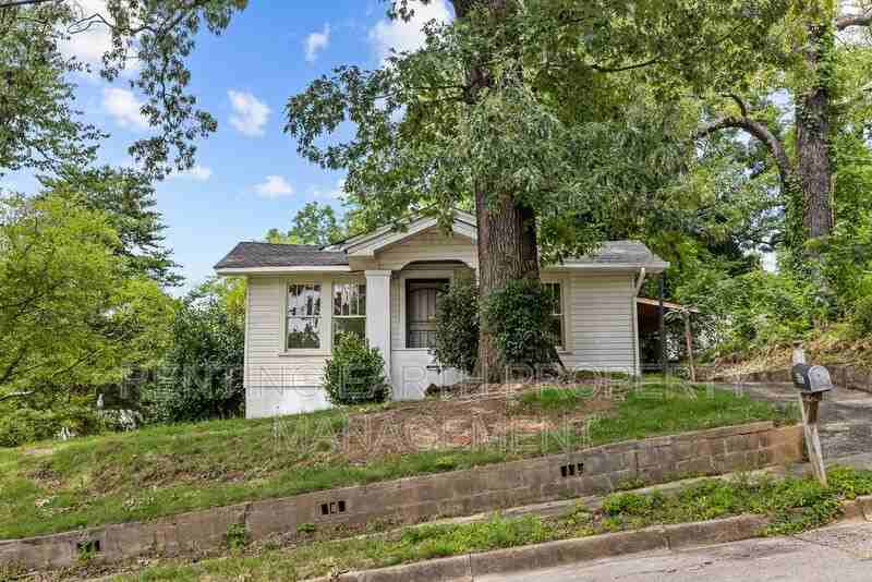 601 78th St S - Photo 2 of 19