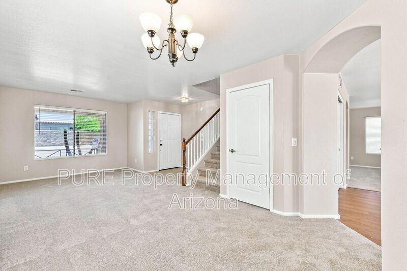 29785 N Blackfoot Daisy Dr - Photo 2 of 25