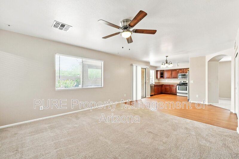 29785 N Blackfoot Daisy Dr - Photo 6 of 25