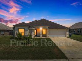 featured image of 6117 Verde Dr