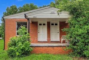 featured image of 1609 Oneka Ave #A