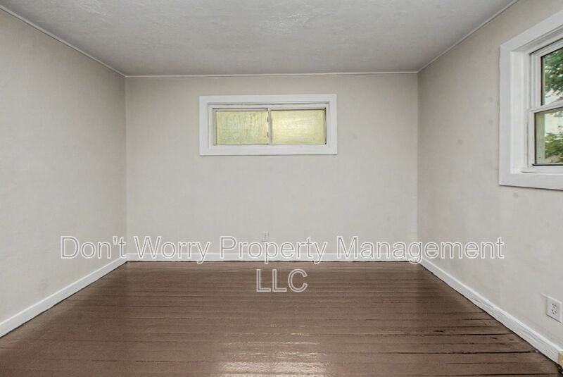 1609 Oneka Ave #A - Photo 5 of 6