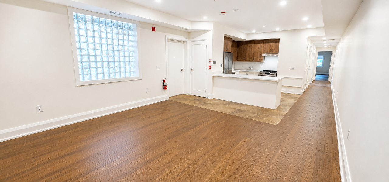 2579 Yonge Street #202 - Photo 2 of 23