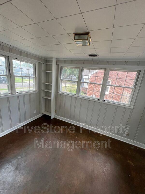 144 Northwood Dr - Photo 4 of 24