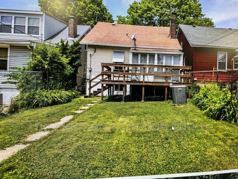 4424 Dewey Ave - Photo 5 of 20