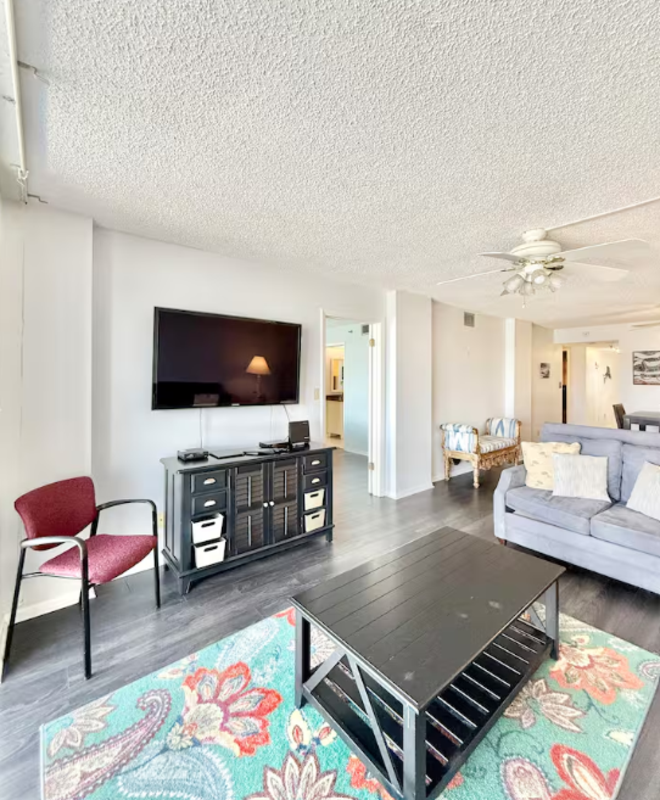 18201 Gulf Blvd - Photo 6 of 45