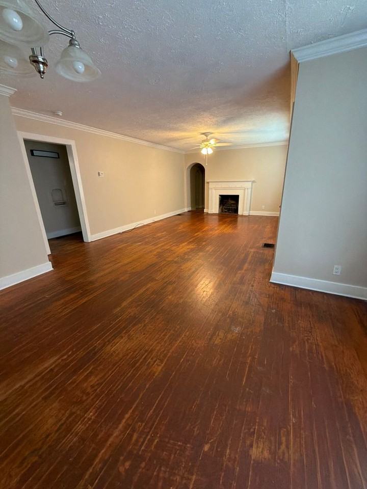 781 Westwood Ave - Photo 3 of 7