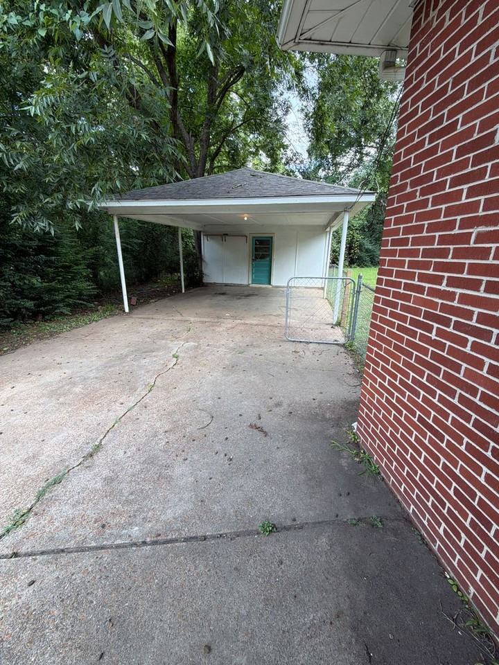 781 Westwood Ave - Photo 7 of 7