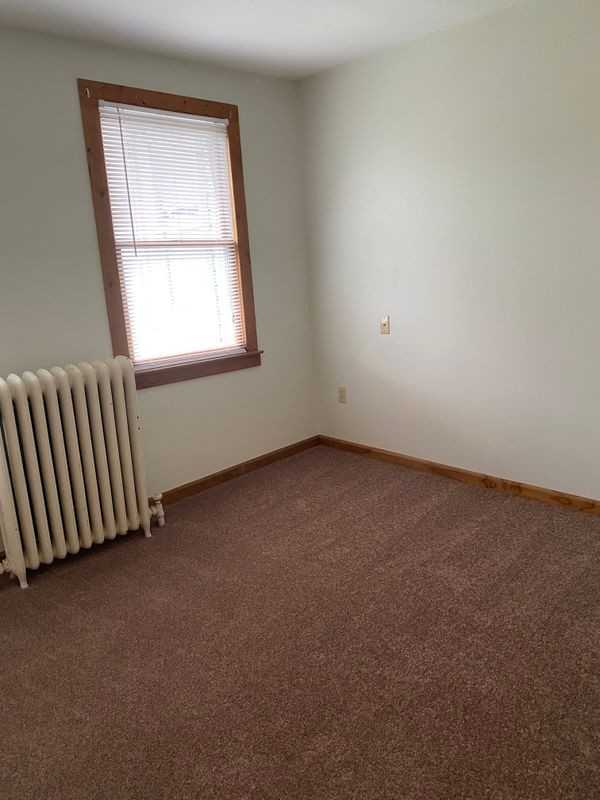 491 W Atlantic Ave - Photo 6 of 11