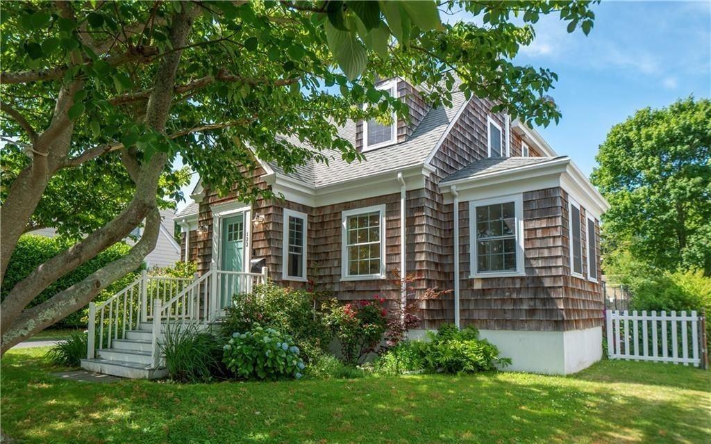 122 Ruggles Ave - Photo 2 of 50