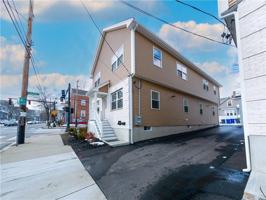 featured image of 70 Pitman St